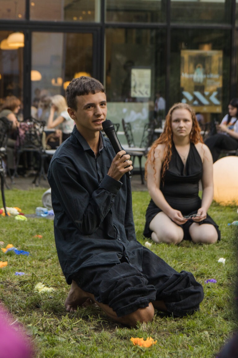 https://fundacjajednosc.pl/wp-content/uploads/2025/08/gorbunov-6016-768x1152.jpg