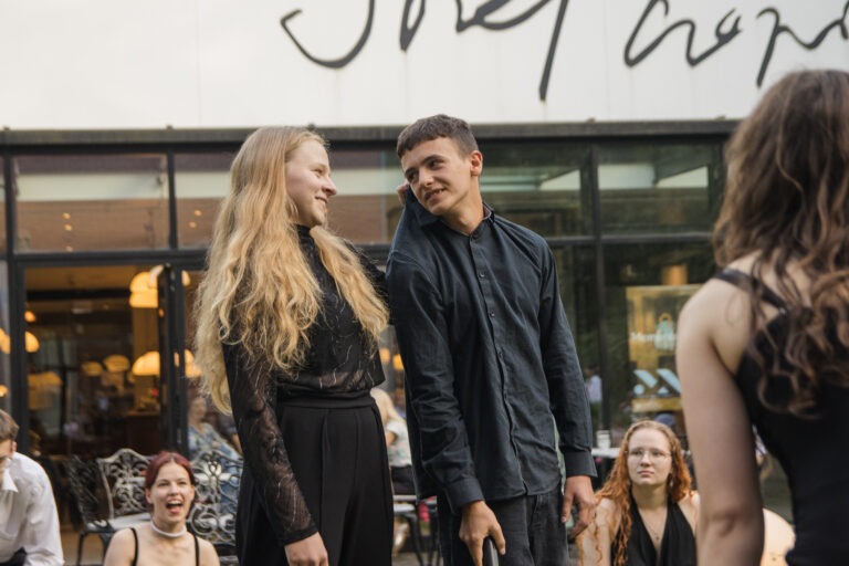 https://fundacjajednosc.pl/wp-content/uploads/2025/08/gorbunov-6027-768x512.jpg